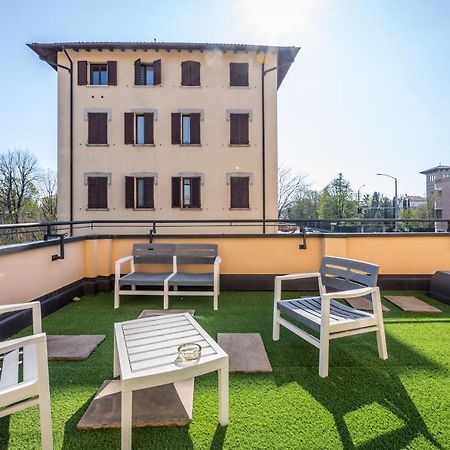 Suite 649 Mono Con Terrazzo Modena Exterior foto